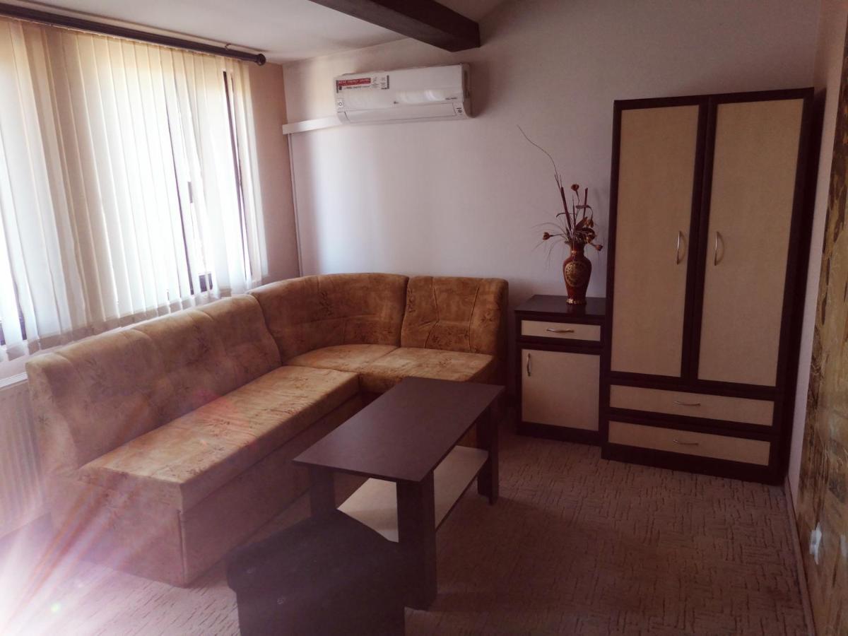 Hotel Riskyoff Банско Экстерьер фото